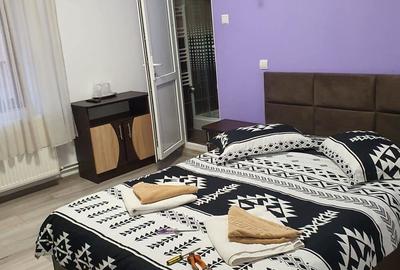 Spațiu comercial, de 159 mp, în Central - 3