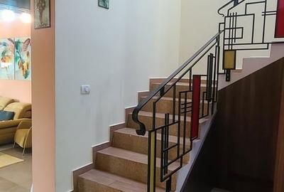 Casă cu 5 camere cu Teren 720 Mp în Aradul Nou - 6
