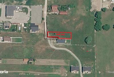 Teren de 746 mp, în Central