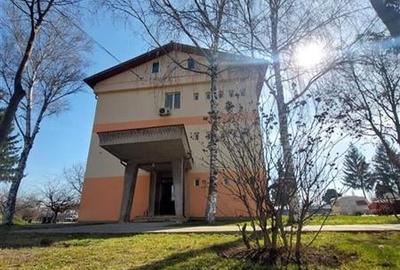 TEREN DE VANZARE cu Hale de Productie, Birouri , 40.000 mp  PTR BUSINESS IN EXCL