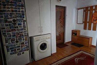 Apartament decomandat 3 camere, 65 m2, etaj 4, Zona Ultracentrala, oras statiune Tg Ocna - 2