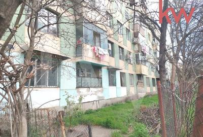 Apartament cu 2 camere semidecomandat în Titulescu - 1