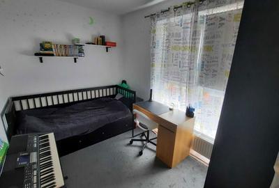 Apartament cu 3 camere semidecomandat în Avantgarden - 4