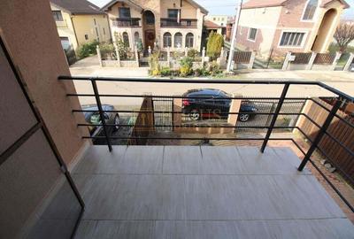 Casă cu 4 camere cu Teren 300 Mp în Dumbrăvița
