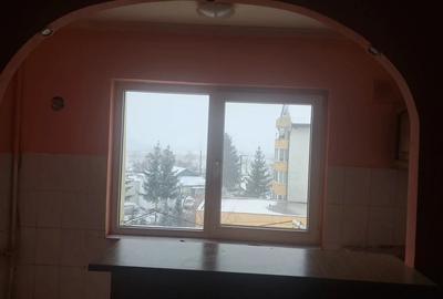 Garsonieră semidecomandată în Central - 1