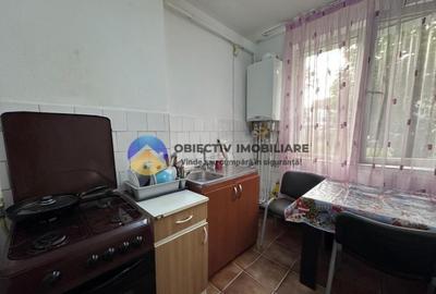 Apartament cu 2 camere semidecomandat, mobilat în Central