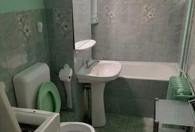 Garsoniera zona 1 Mai - 8