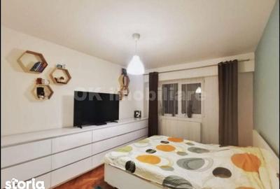 Apartament cu 3 camere decomandat în Traian - 7