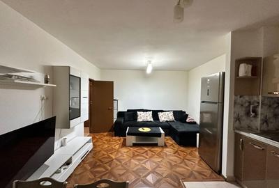 Apartament cu 2 camere semidecomandat, mobilat în Apărătorii Patriei