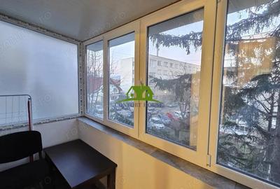 Apartament cu 3 camere decomandat în Cartierul Traian - 14