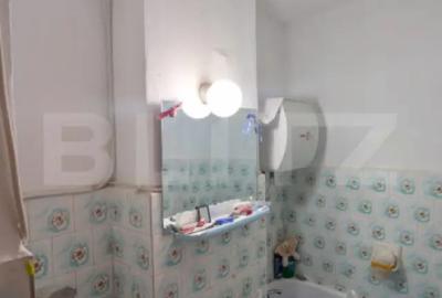 Apartament cu 3 camere semidecomandat în Micro 8 - 1