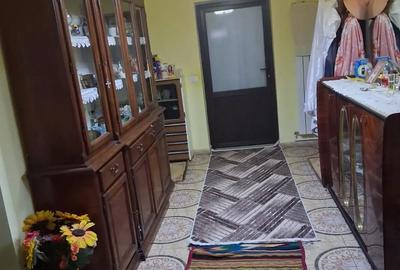 Casă cu 3 camere în Izvoru Berheciului - 5