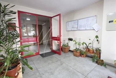 Intr-adevar unic. Apartament cu 3 camere, peste 90 mp, Cernauti - 14