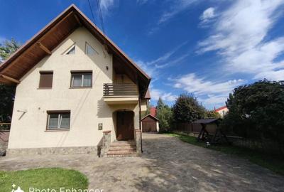 Casa 5 camere, zona ultracentrala, 1500mp teren, Radauti - 16