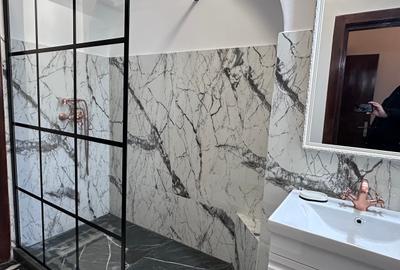 Etajul 1 în vila interbelică.5 camere.120 mp.Renovat 2025 ! - 2