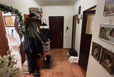 Apartament cu 3 camere decomandat în Brâncoveanu - 9