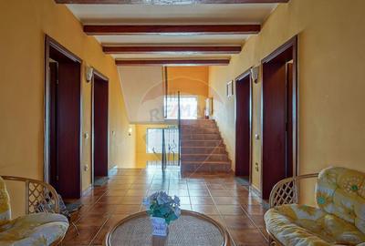 Casa / Vila de vanzare in Ra?nov, afacere-Pensiune ... - 1