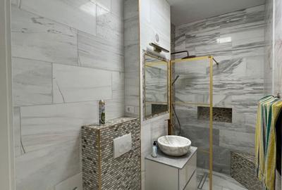 Penthouse cu 3 camere decomandat, mobilat în Mamaia-Sat - 11