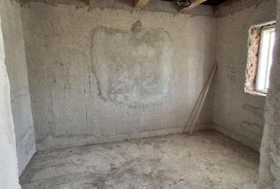 Casă cu 3 camere în Sulița - 3