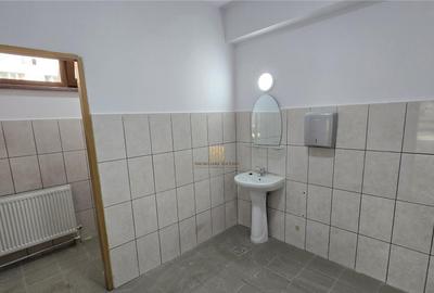 Spatiu Comercial 757,6 mp Suceava De 0727817187 - 1