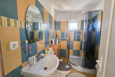 Casă individuală cu 7 camere cu Canalizare în Gruia - 9