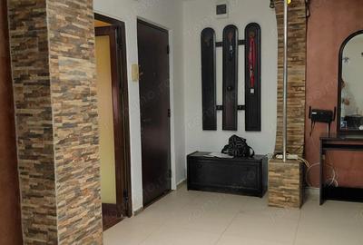 Apartament cu 3 cam Nae Leonard,et 3 - 3