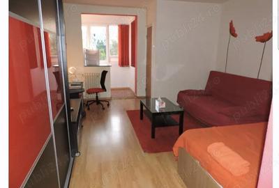 Garsonieră semidecomandată în Titan