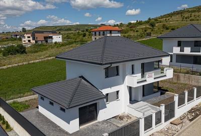 Casă cu 4 camere în Chinteni - 5