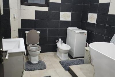 Casă individuală cu 5 camere cu Canalizare în Holboca - 5