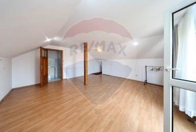 Casă cu 8 camere cu Teren 720 Mp în Central - 17