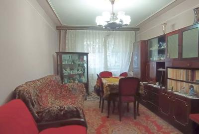 Vanzare 4 camere - zona Teiul Doamnei - Colentina - 9