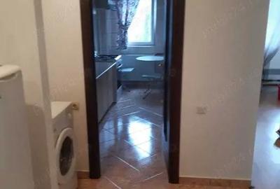 Garsonieră decomandată în Muncii - 1