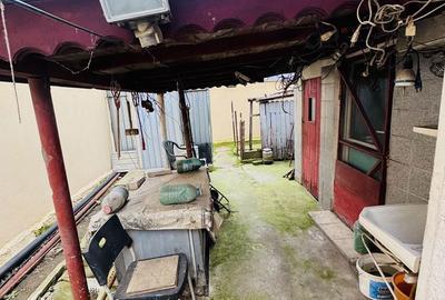 Casă cu 3 camere cu Canalizare în Industriilor - 2