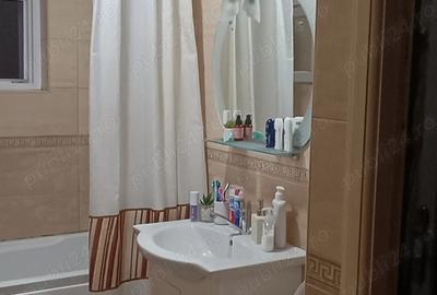 Apartament cu 3 camere decomandat în Central - 2