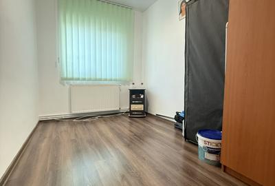 Apartament cu 3 camere decomandat, mobilat în Lipovei - 3
