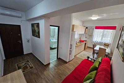 Apartament cu 2 camere decomandat în Palazu Mare - 2