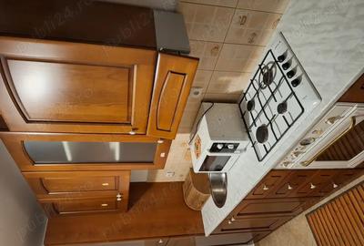 . Proprietar 3 decomandate. 55 mp. Centrala. Bucegi 117 - 2