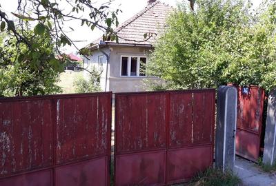 Casă individuală cu 3 camere cu Canalizare în Băbeni - 2