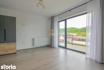 Casă cu 3 camere cu Teren 150 Mp în Dârste - 12