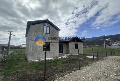 Casă individuală cu 4 camere cu Teren 789 Mp în Vest - 3