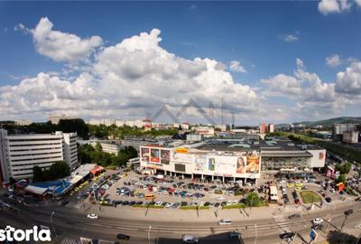 Spațiu comercial, de 27 mp, în Central - 4