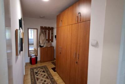 Drumul  Taberei Romancierilor apartament 2cam 3/10 , bloc reabilitat - 9