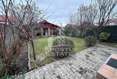 Duplex deosebit cu 5 camere, situat într-o zonă liniștită și exclusiv - 24