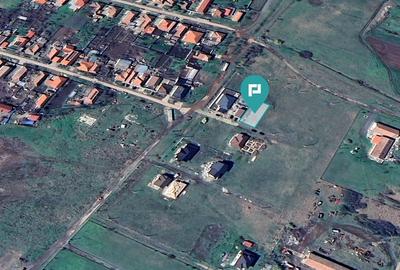Loc de casa de 449mp în Livada - 1