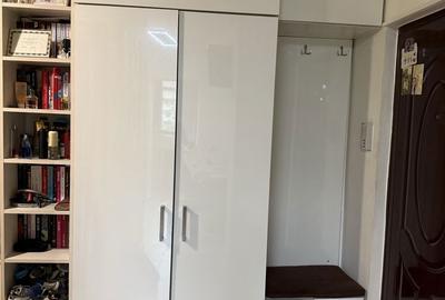 Apartament cu 3 camere decomandat în Central - 2