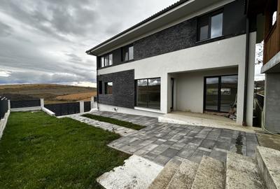 Casa individuala Chinteni Lac 750mp teren 145mp utili plus Cabana - 2