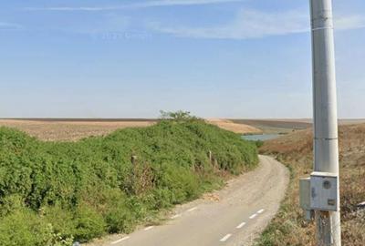 Spațiu comercial, în Sărulești