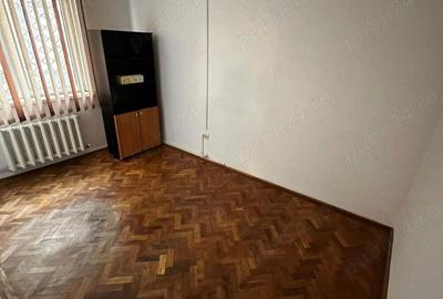 Exclusivitate!-Centru apartament cu 4 camere - 3