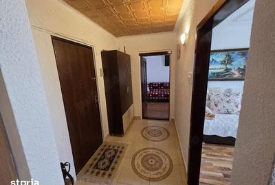 Apartament cu 2 camere decomandat în Florilor - 3
