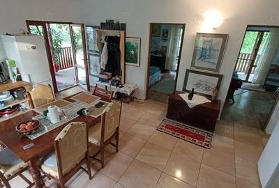 Casă cu 3 camere cu Teren 1544 Mp în Brebu - 1